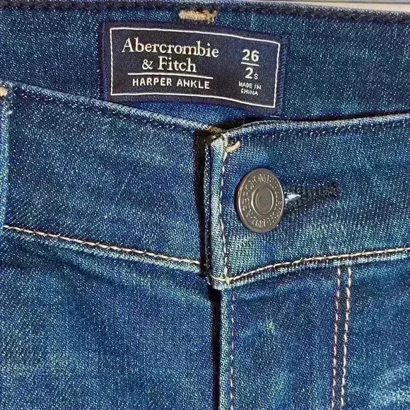 Abercrombie & Finch Womens 2S/26 Harper Ankle Jeans|Dark Wash|Cut Off|Distressed - Picture 7 of 10